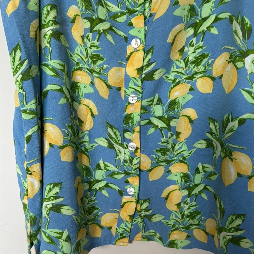 LOFT Blue Lemon Print Women's Top - Picture 12 of 13